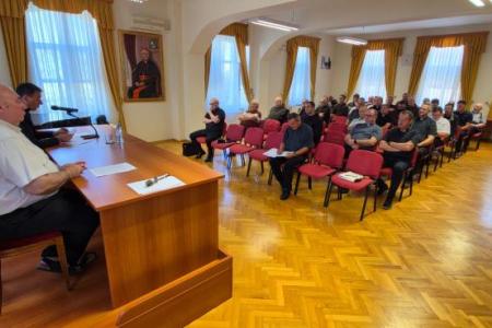1000321159  velika