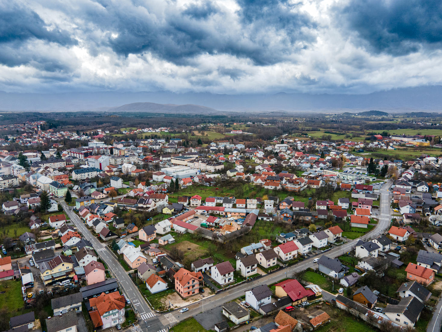 wp-content_uploads_2023_11_gospic_iz_zraka-1.jpg