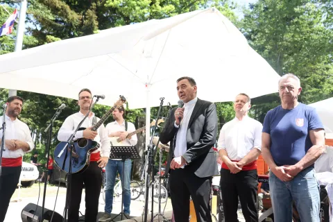 Gospić obilježio Dan državnosti prigodnim programom u Jasikovcu