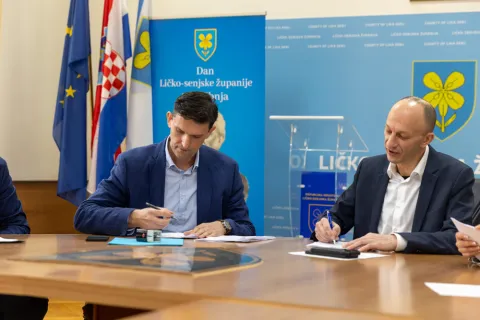 Potpisan Ugovor od pola milijuna eura za izradu projektne dokumentacije za sustav navodnjavanja poljoprivrednih površina u Udbini i Lovincu