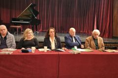 Pjesnička večer za pamćenje: U Gospiću predstavljena knjiga poezije Danka Ivšinovića