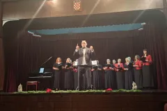Održan XVI. tradicionalni božićni koncert Gradskog zbora “Vila Velebita ”