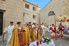 Senj svečano proslavio svetkovinu Tijela i Krvi Kristove