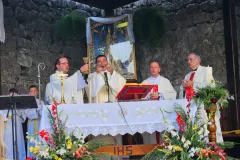 Velika Gospa u Oštarijama okupila mnoštvo vjernika