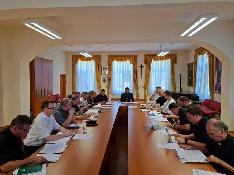 1000318362__velika.jpg