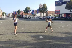 Šareni zmajevi ispunili nebo iznad Gospića i oduševili mališane