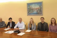 Gradonačelnik Milinović potpisao ugovore o radu s koordinatoricama projekta “Zaželi”