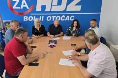 U Otočcu vijećnici s liste HDZ-a i Lidije Pernar formirali većinu u Gradskom vijeću