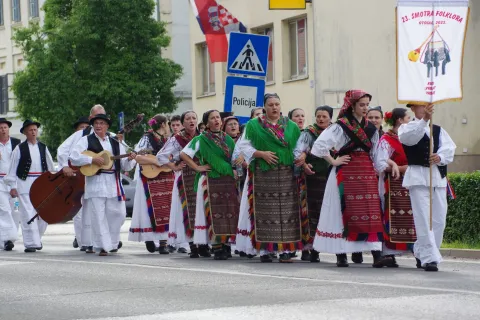 Tamburica kuterevka osvaja gdje god se pojavi