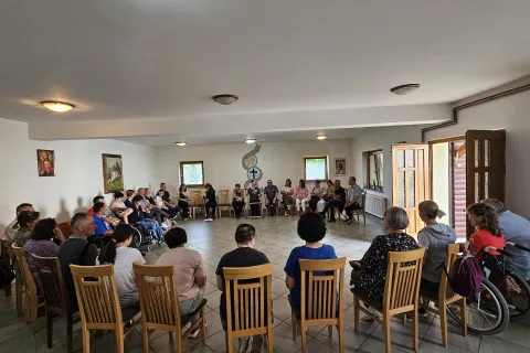 Biskupijski susret osoba s invaliditetom i poteškoćama u razvoju održao se u Otočcu 8. lipnja 2024.