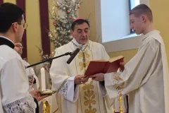 Svetkovina Bogojavljenja proslavljena u gospićkoj katedrali i blagoslovljen župni dom