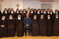 Održan tečaj za trajnu formaciju svečano zavjetovanih sestara u Karmelu Presvetog Srca Isusova u Gospiću