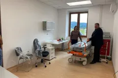 Teku završne pripreme za otvaranje ambulante hitne medicinske pomoći u Brinju