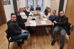 U Brinju potpisani ugovori za učeničke i studentske stipendije
