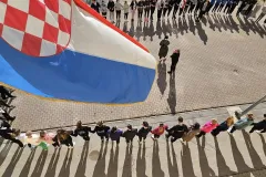 Folklorna baština u srcu Otočca- održan jubilarni 10. seminar “Dinarske pjesme i plesovi”