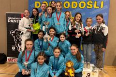 Sedam zlatnih cura i srebrni dečko: Taekwondo klub Otočac dominirao na Pantera Openu