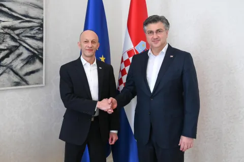Župan Petry u Zagrebu s premijerom Plenkovićem: Vlada RH nastavlja snažno podupirati Ličko-senjsku županiju