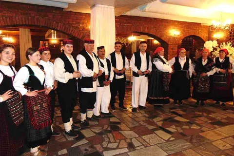 Tradicija i zajedništvo: Održano Ličko prelo povodom 35 godina ZK Stajnica