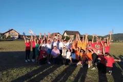 Treća Seoska olimpijada u Brinju okupila četiri ekipe i brojne posjetitelje