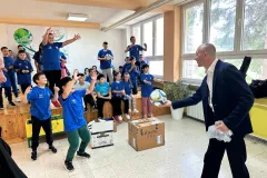Župan Petry uručio nogometnu opremu NK Jedinstvu iz Donjeg Lapca