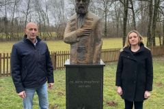 Povodom obilježena 129. godišnjice smrti dr. Ante Starčevića, župan i zamjenica odali počast Ocu domovine