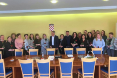Uoči Dana žena gradonačelnik darivao službenice gradske uprave