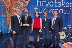 Završeni Dani hrvatskog turizma u Opatiji: Ličko-senjskoj županiji posebno priznanje i nagrada “Hrvatska, prirodno tvoja”