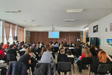 Završen projekt ‘‘Upoznaj Liku - razvij karijeru’’