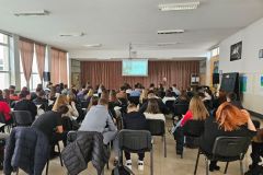 Projekt “Upoznaj Liku – razvij karijeru” - Održane tri edukativne radionice u osnovnim školama u Gospiću, Otočcu i Senju