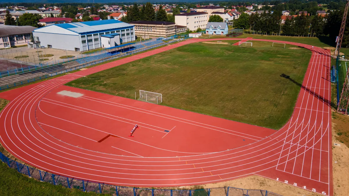 Gospić domaćin velikog finala Erste Plave Lige: Najbolji mladi atletičari Hrvatske prvi će nastupiti na novoj stazi