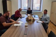 U Brinju je potpisan Ugovor o izvođenju radova u dječjem vrtiću “Tratinčica”