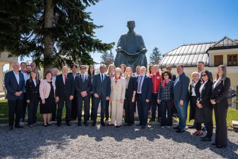 FOTO / Čelnica Međunarodne federacije Crvenog križa u posjetu Gospiću