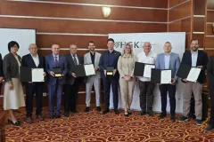 Hadria, Demil Tech i U R A R najbolji u 2025. – svečano dodijeljene Plakete Zlatna kuna u Otočcu
