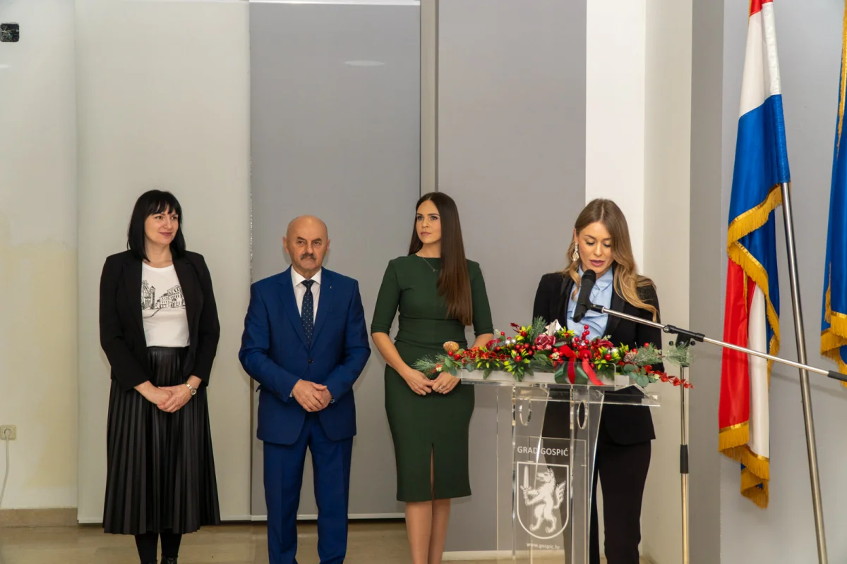 DomjenakGradGospic-12.jpg