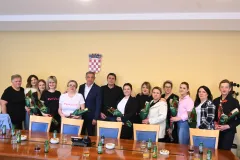 Povodom Međunarodnog dana primalja gradonačelnik Milinović ugostio primalje OB Gospić