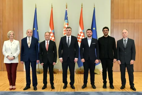 Dragica Jerkov među predstavnicima Hrvatske zajednice inovatora na prijemu kod predsjednika Milanovića