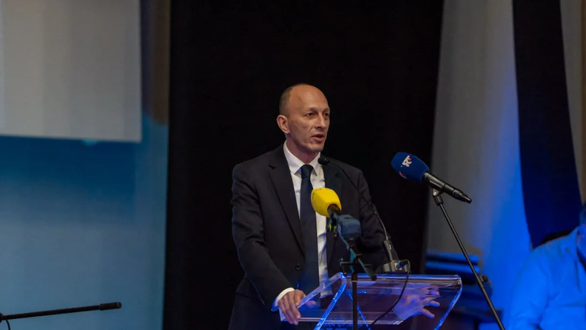 Ernest Petry podnio ostavku na mjesto predsjednika ličko-senjskog HDZ-a