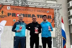Usponi, spustovi i uspjesi - AK Velebit 2001 na Promina Trail utrci