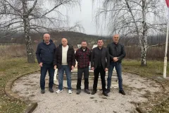 Obilazak spomen-područja u Zalužnici: Pokrenuti koraci za obnovu spomenika poginulim braniteljima