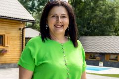 Intervju: Jasna Colnar moderno i ruralno savršeno spaja u kući za odmor