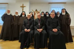 Apostolski nuncij posjetio sestre karmelićanke u Karmelu Presvetog Srca Isusova u Gospiću