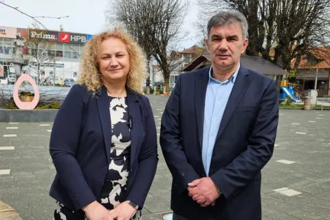 Mirjana Vrkljan Radošević i Ante Franić najavili kandidature za gradonačelnicu Gospića i župana Ličko-senjske županije