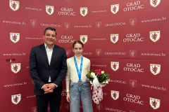 Gradonačelnik Goran Bukovac primio Jelenu Marincel povodom velikog sportskog uspjeha