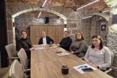 U Ličko-senjskoj županiji predstavljena publikacija “Zbornik sažetaka 3. Kongresa eko i održivog turizma”