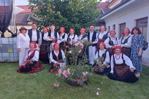 Gospićki folkloraši predstavili izvornu ličku tradiciju u Slovačkoj