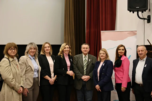 U Otočcu održano predavanje o prevenciji karcinoma dojke