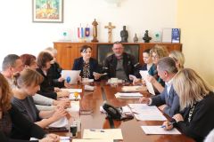 FOTO / Potpisani ugovori s udrugama civilnog društva Grada Gospića