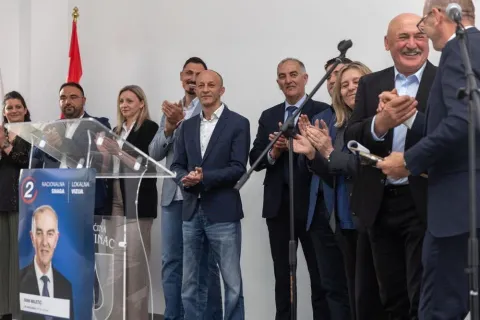 Održan veliki predizborni skup – Lovinac i Sveti Rok čvrsto uz HDZ