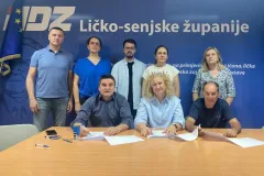 Dogovorena većina u Gradskom vijeću Gospića: HDZ, Pravedna Hrvatska i Ivica Tomljenović potpisali sporazum