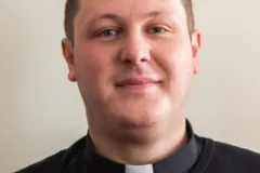 „Naši pokojni nisu samo dio prošlosti“: Vlč. Josip Šimatović o ljubavi, gubitku i nadi koja nadilazi smrt